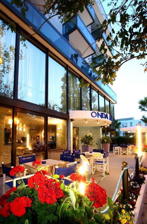 Hotel Onda Marina Misano Adriatico Eksteriør bilde